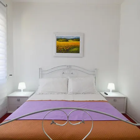 In Centro 5 Minuti Dal Mare Apartment Brolo