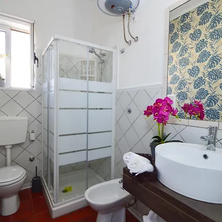 Ekaterina House 2 Minuti Dal Mare * Brolo